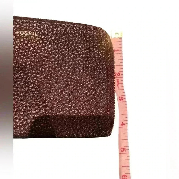 FOSSIL womens Tara Leather Wristlet Clutch Handbag Black Pink Tassle gently used - Picture 8 of 9